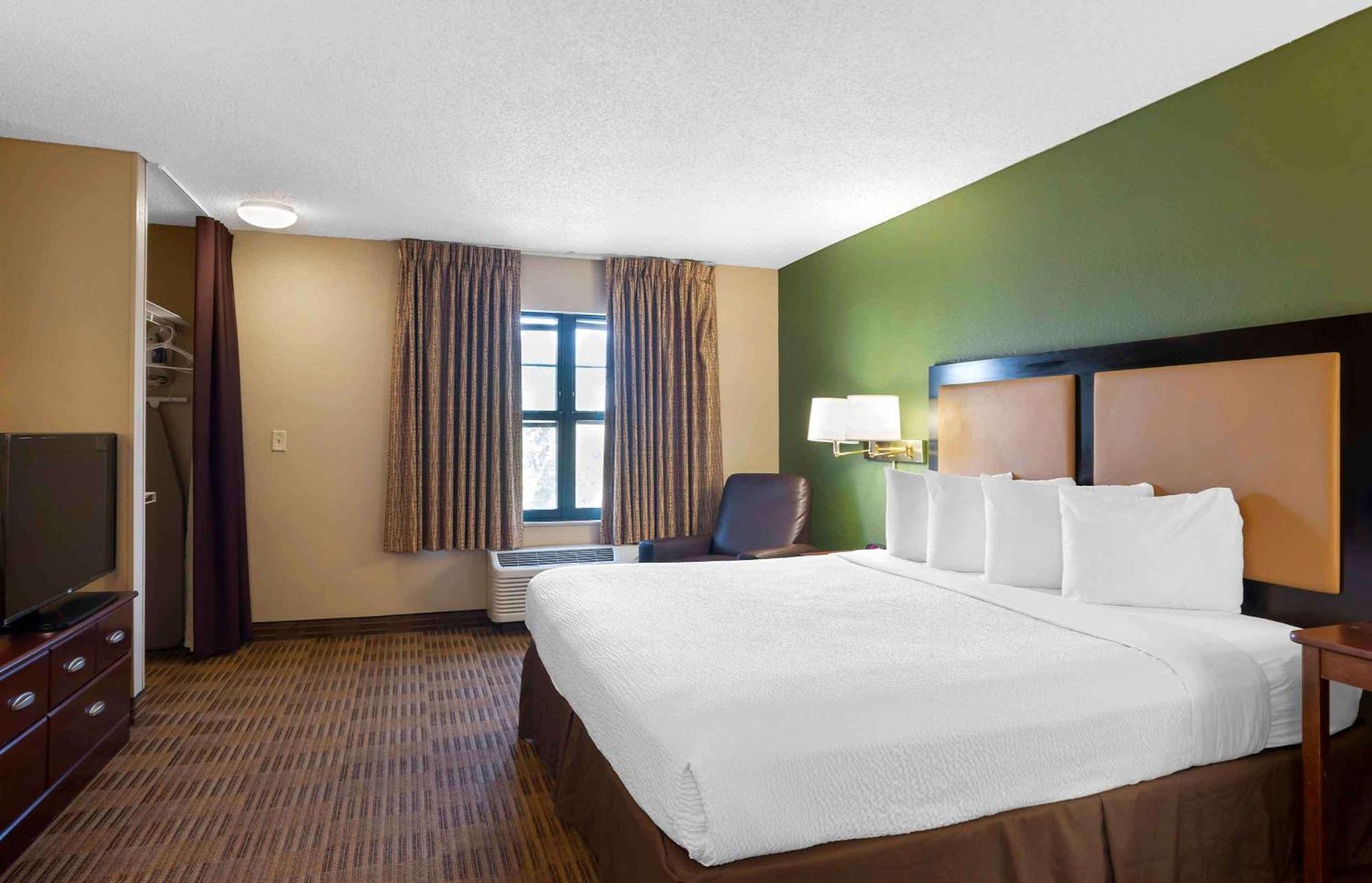 Extended Stay America Suites - Elizabeth - Newark Airport Exterior photo